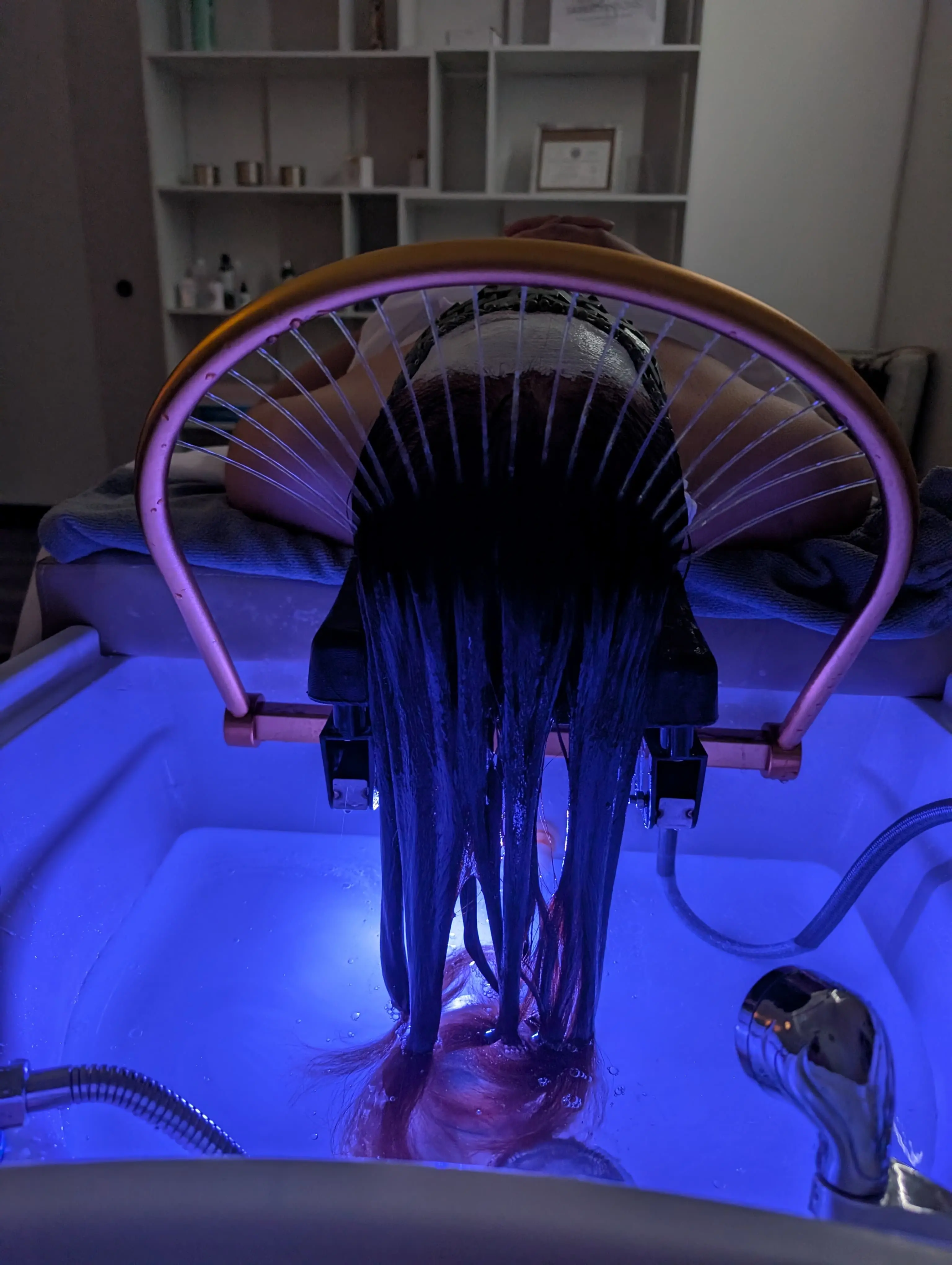 TSUKI head spa treatment